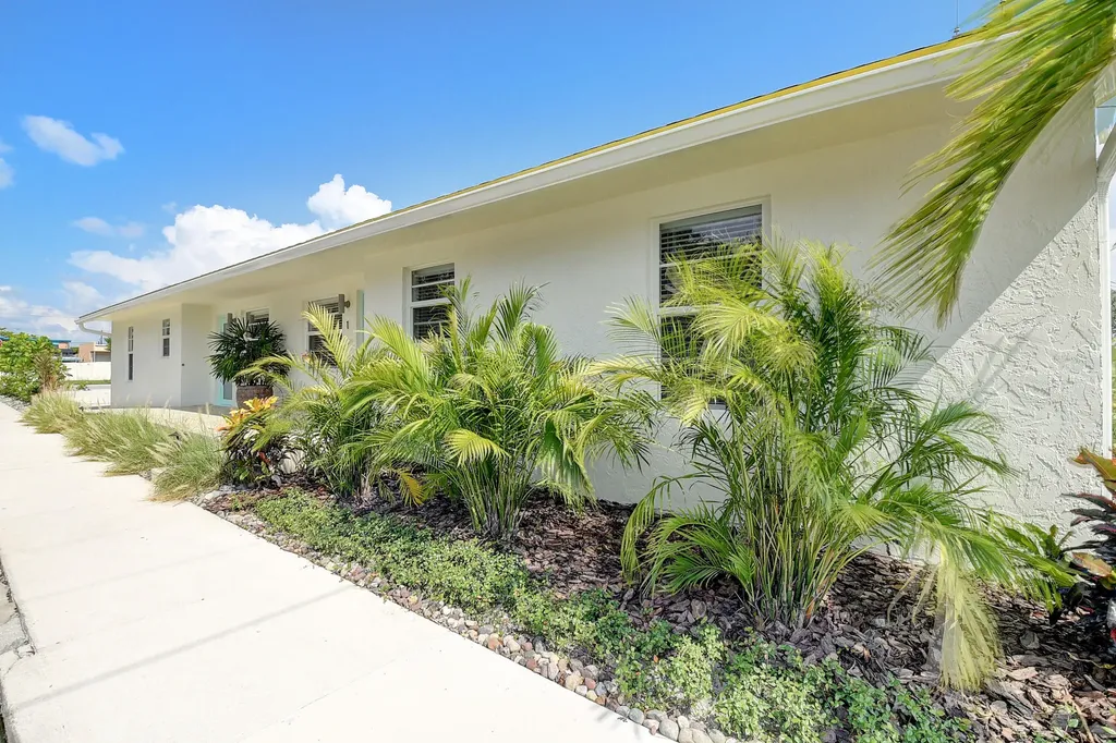 502 N H Street Lake Worth Beach FL 33460