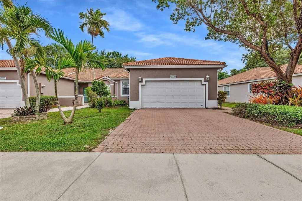 7600 S Aragon Boulevard Sunrise FL 33322