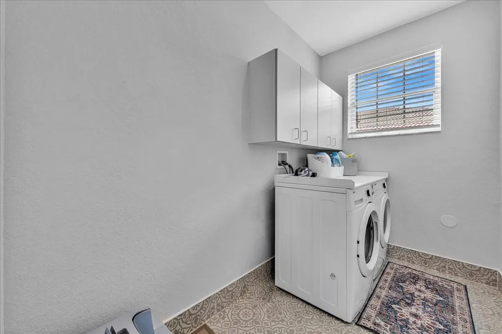 7600 S Aragon Boulevard Sunrise FL 33322
