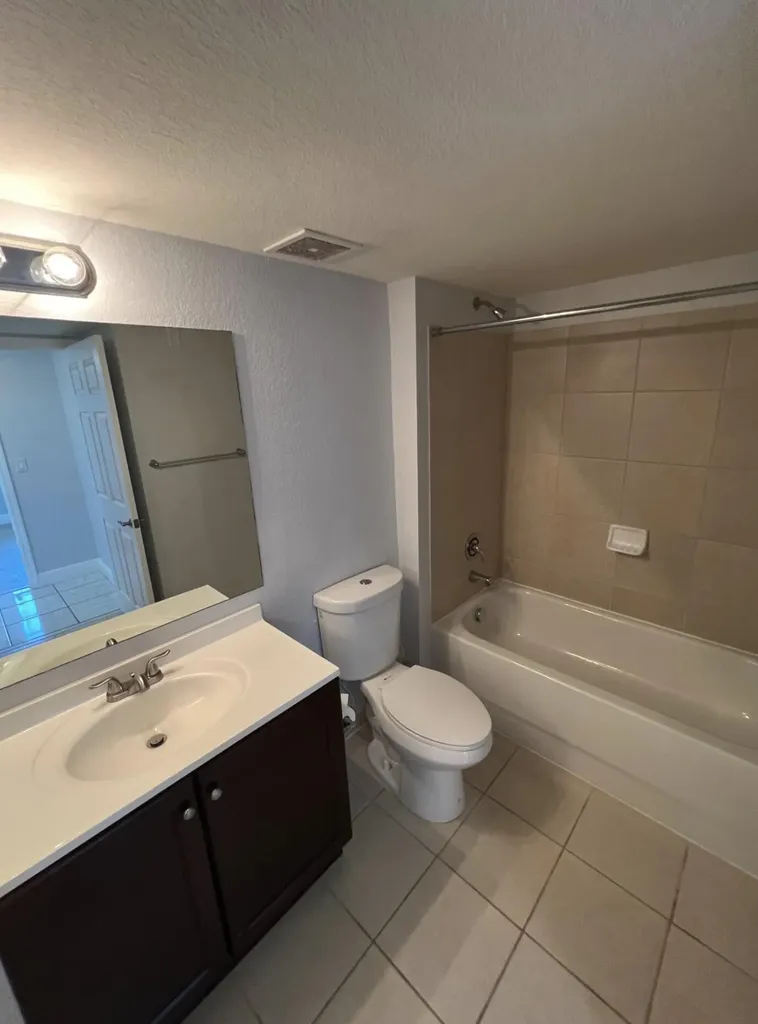 6769 Heritage Grande Boynton Beach FL 33437