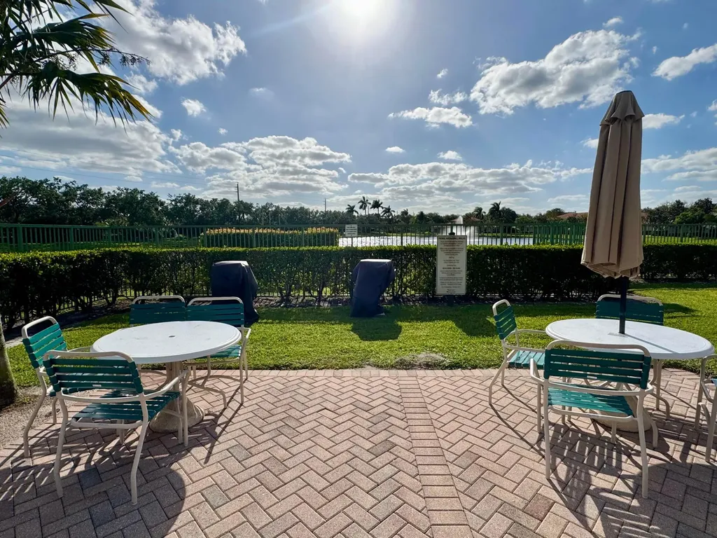 6769 Heritage Grande Boynton Beach FL 33437