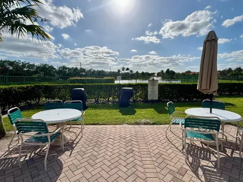 6769 Heritage Grande Boynton Beach FL 33437