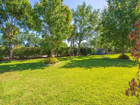 521 N Valencia Circle SW Vero Beach FL 32968