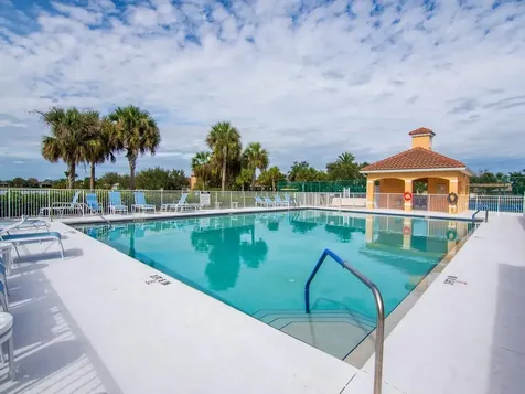 521 N Valencia Circle SW Vero Beach FL 32968