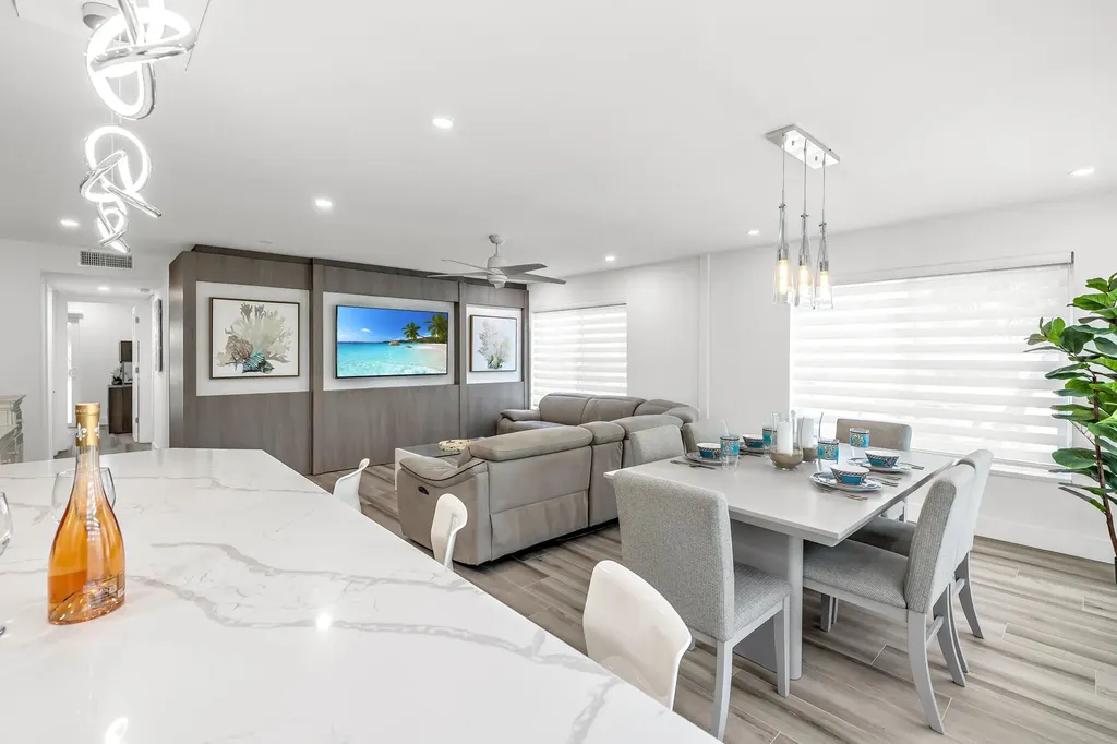 2870 NE 14th Causeway Pompano Beach FL 33062