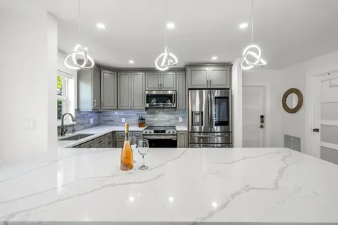 2870 NE 14th Causeway Pompano Beach FL 33062