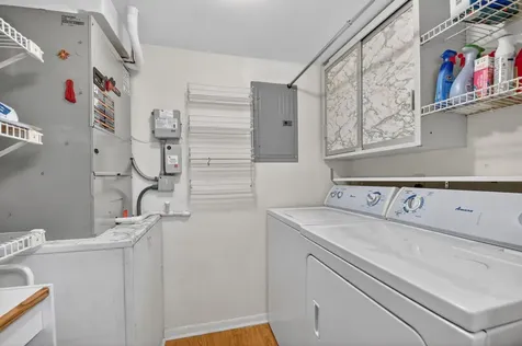 228 Pine Hov Circle Greenacres FL 33463