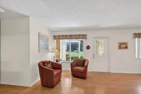 228 Pine Hov Circle Greenacres FL 33463
