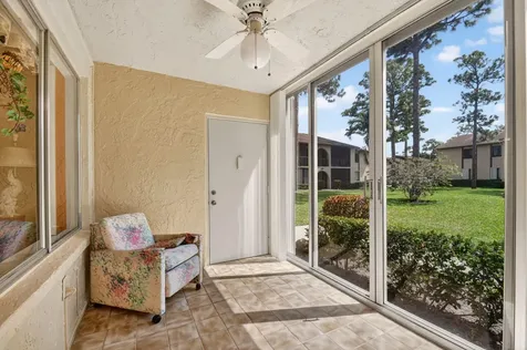 228 Pine Hov Circle Greenacres FL 33463