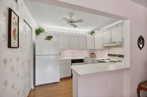 228 Pine Hov Circle Greenacres FL 33463