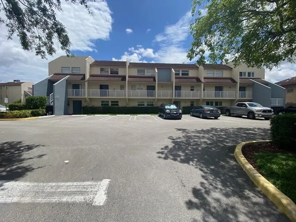 3751 NW 115th Avenue Coral Springs FL 33065