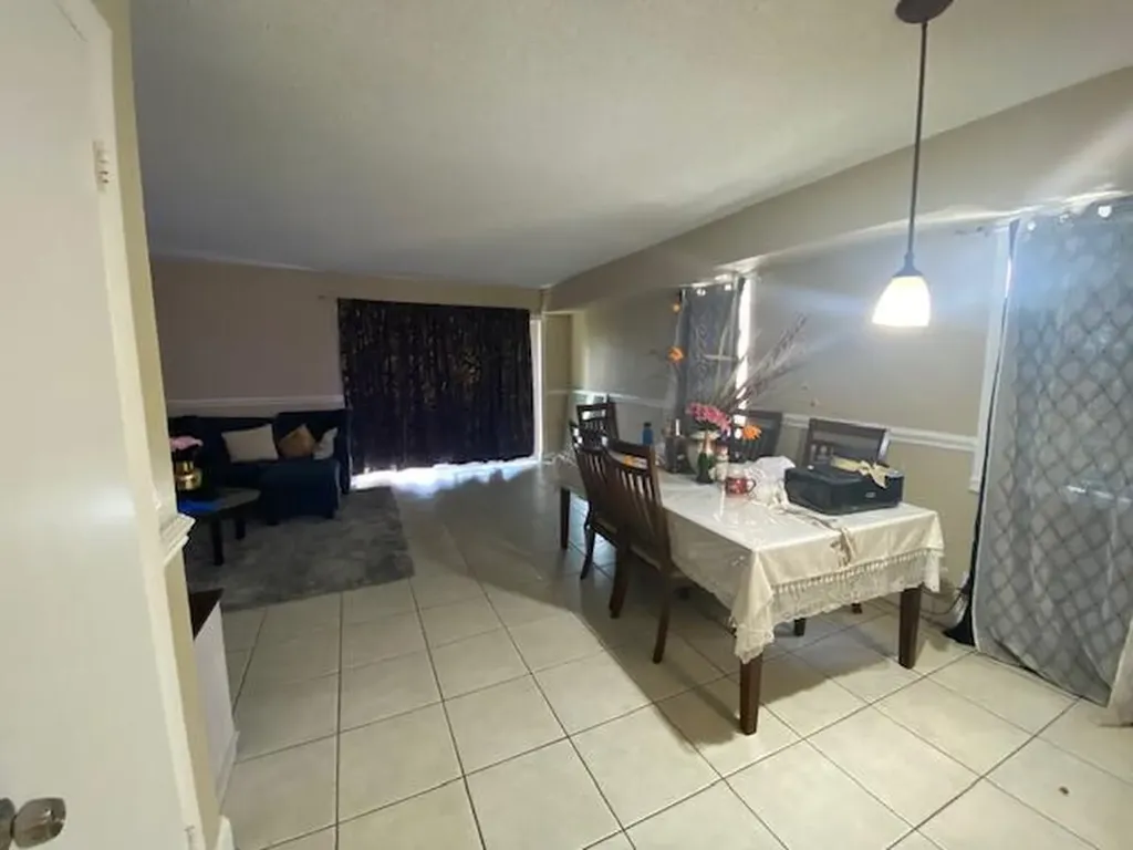3751 NW 115th Avenue Coral Springs FL 33065