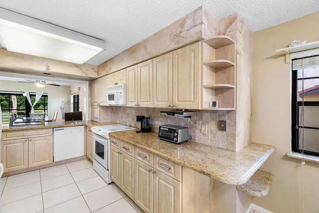 6446 Aspen Glen Circle Boynton Beach FL 33437