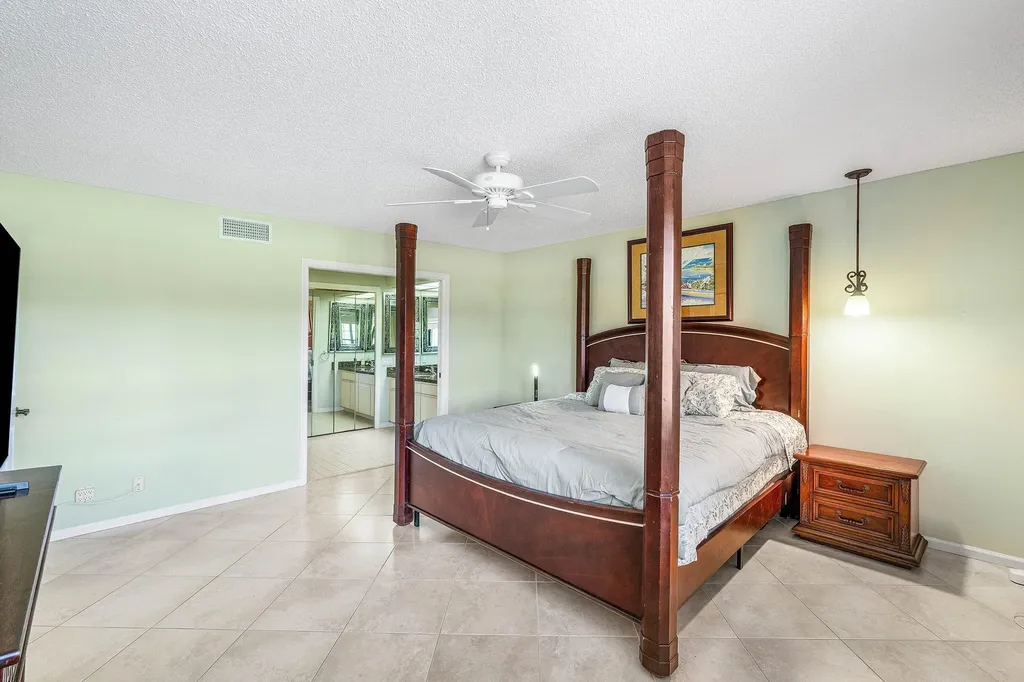 6446 Aspen Glen Circle Boynton Beach FL 33437