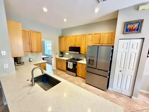 1618 Royal Grove Way Weston FL 33327