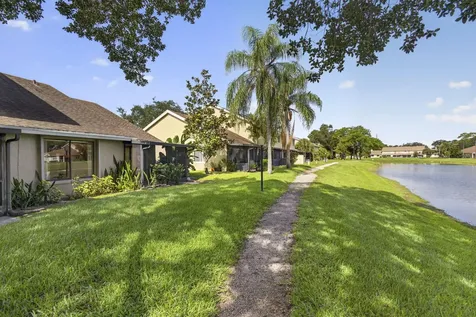 1101 Maplewood Drive Greenacres FL 33415