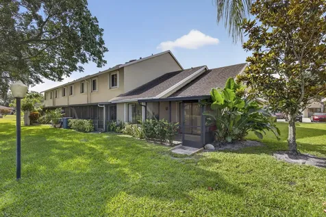 1101 Maplewood Drive Greenacres FL 33415