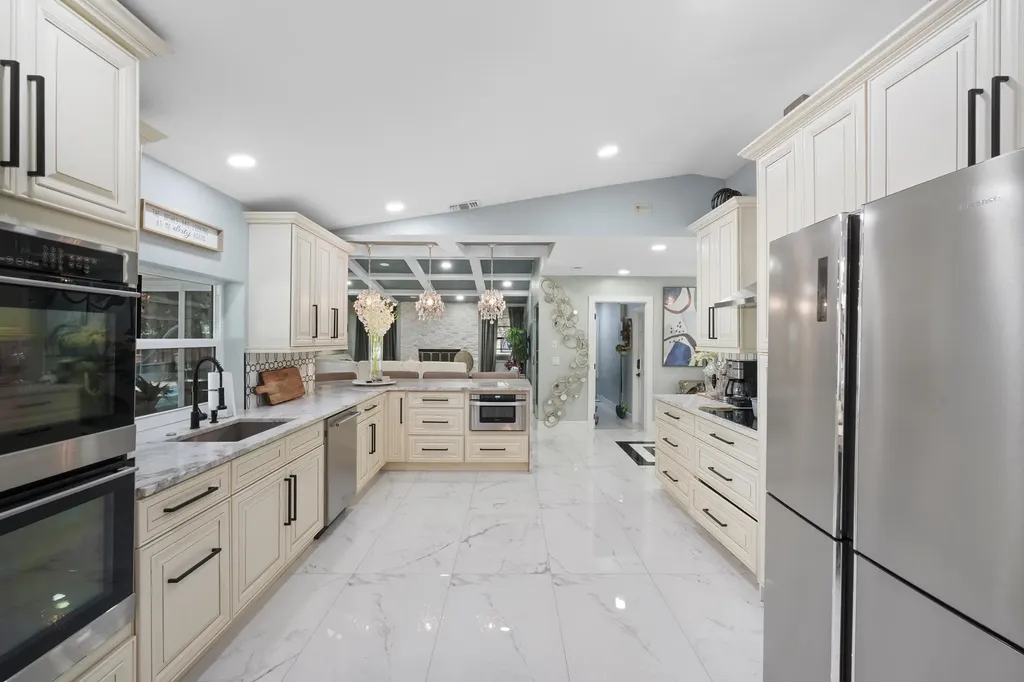 7312 Elyse Circle Port St Lucie FL 34952