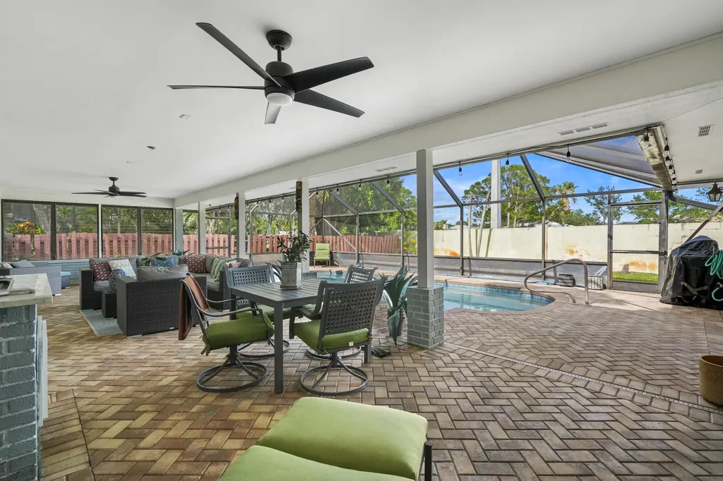 7312 Elyse Circle Port St Lucie FL 34952