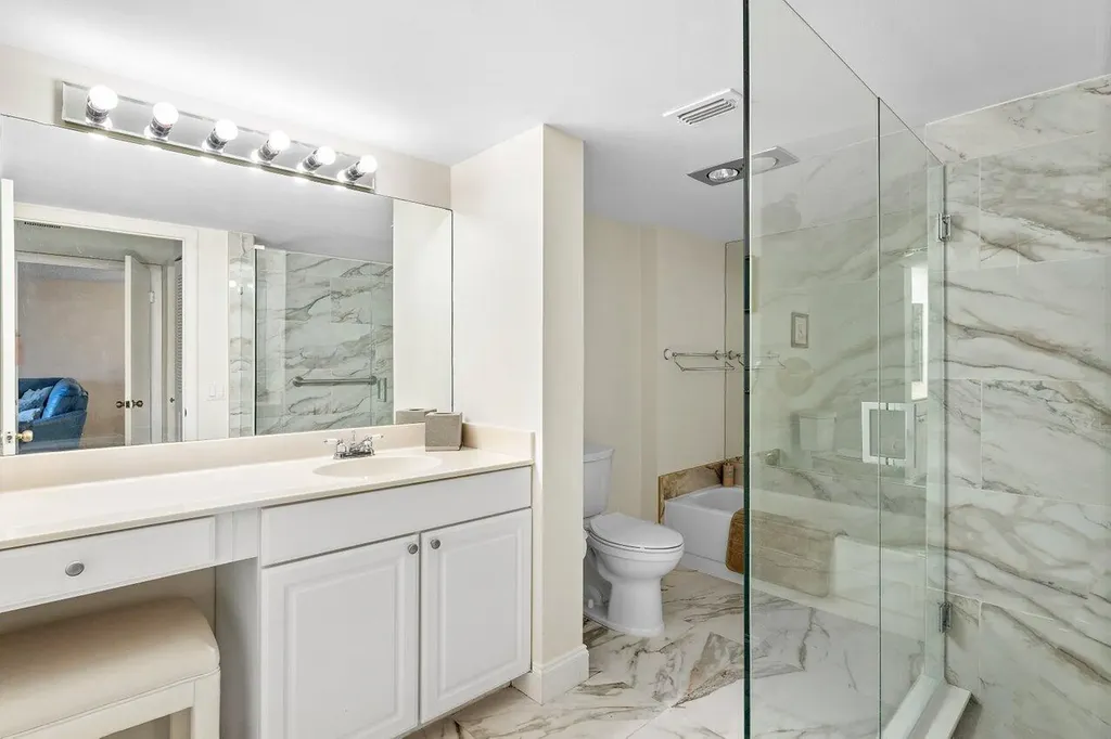 7 Southport Lane Boynton Beach FL 33436