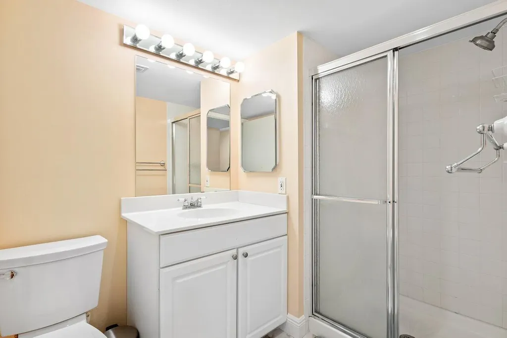 7 Southport Lane Boynton Beach FL 33436