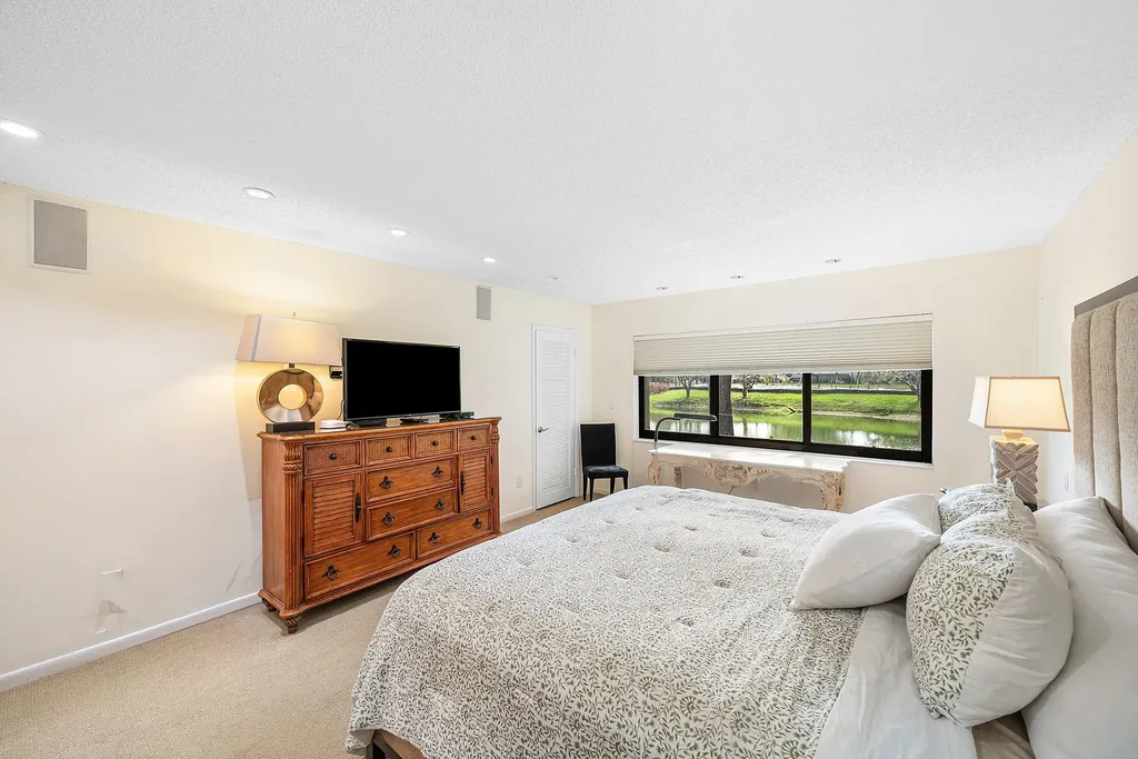 22 Westgate Lane Boynton Beach FL 33436