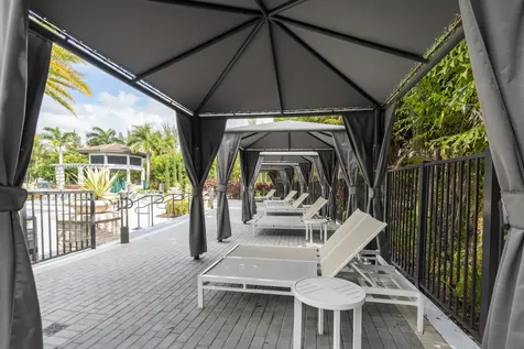 7925 NW 104th Avenue Doral FL 33178