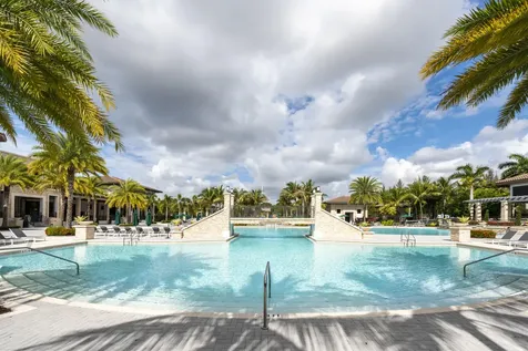 7925 NW 104th Avenue Doral FL 33178