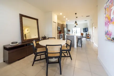 7925 NW 104th Avenue Doral FL 33178