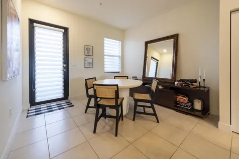 7925 NW 104th Avenue Doral FL 33178