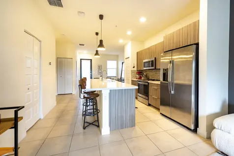 7925 NW 104th Avenue Doral FL 33178
