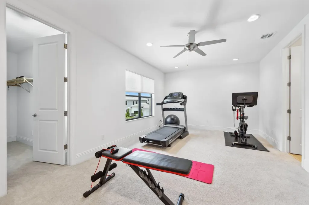 7406 NW 27th Avenue Boca Raton FL 33496