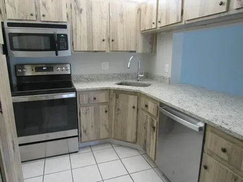 703 Sunny Pine Way Greenacres FL 33415