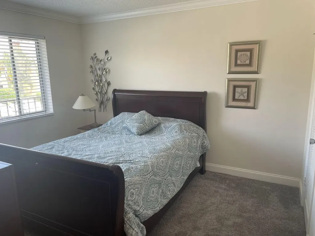 4539 Luxemburg Court Lake Worth FL 33467