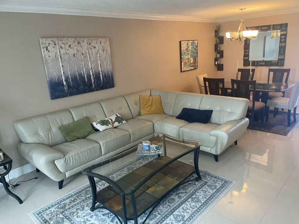 4539 Luxemburg Court Lake Worth FL 33467