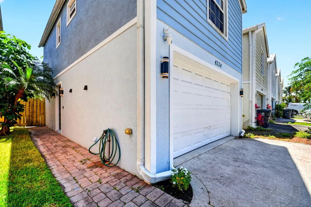 4334 Cambridge Street Lake Worth FL 33461