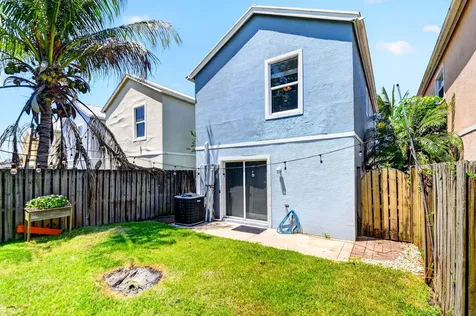 4334 Cambridge Street Lake Worth FL 33461