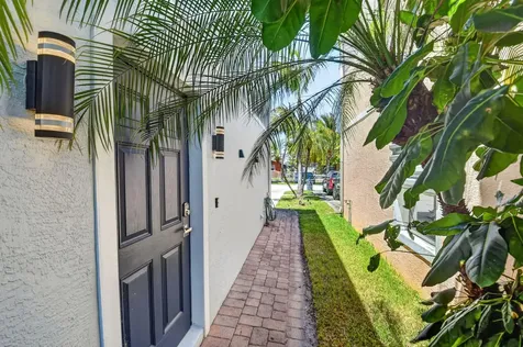 4334 Cambridge Street Lake Worth FL 33461