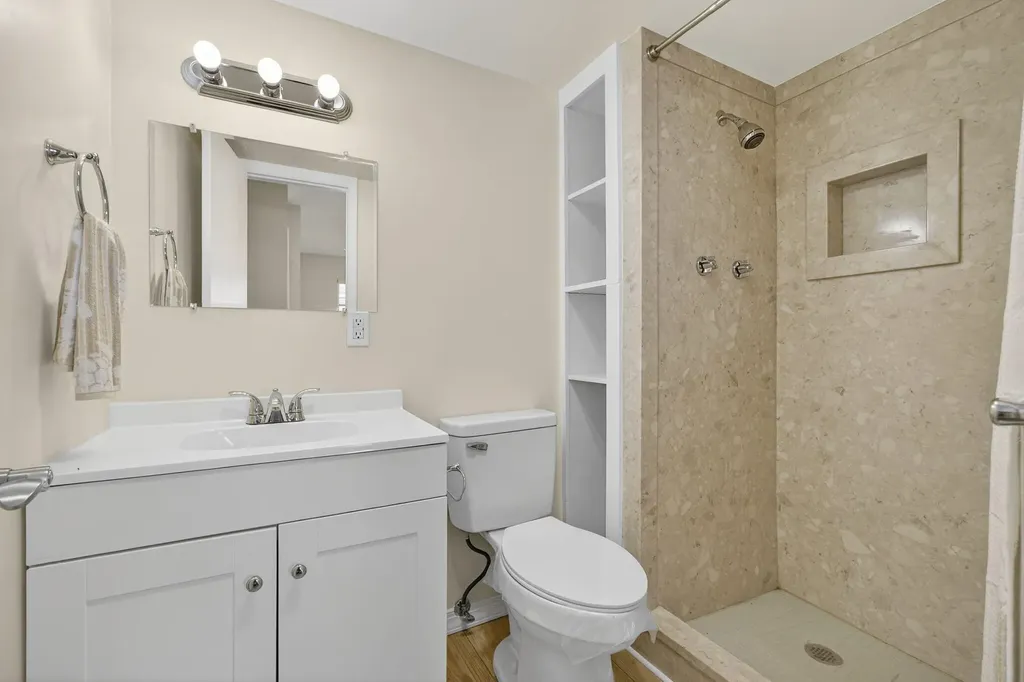 51 Stratford D West Palm Beach FL 33417