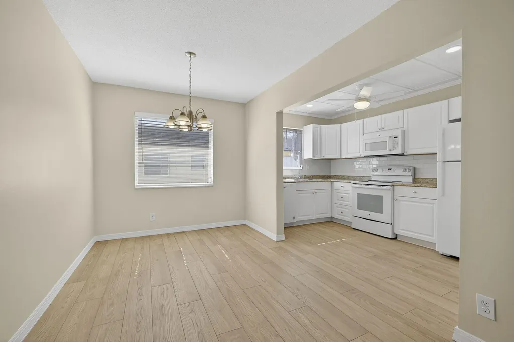 51 Stratford D West Palm Beach FL 33417
