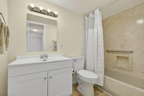 51 Stratford D West Palm Beach FL 33417