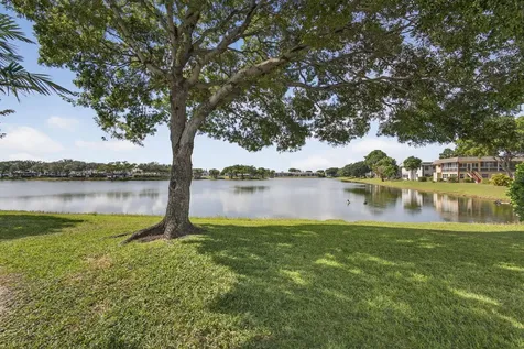 51 Stratford D West Palm Beach FL 33417