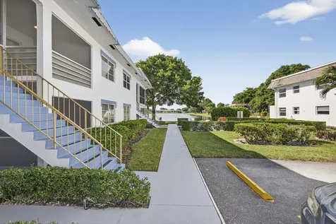 51 Stratford D West Palm Beach FL 33417