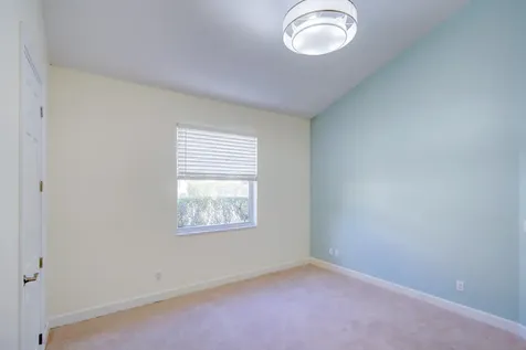 6646 Oakmont Way West Palm Beach FL 33412