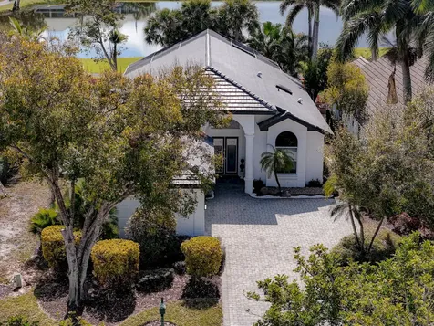 6646 Oakmont Way West Palm Beach FL 33412