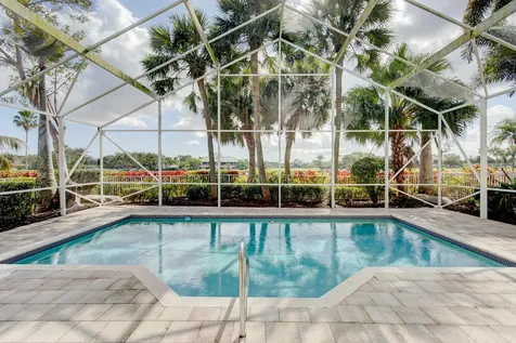 6646 Oakmont Way West Palm Beach FL 33412