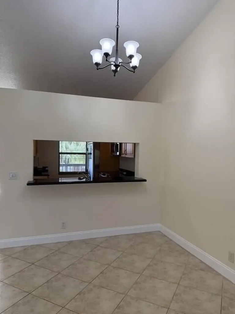 22088 Palms Way Boca Raton FL 33433