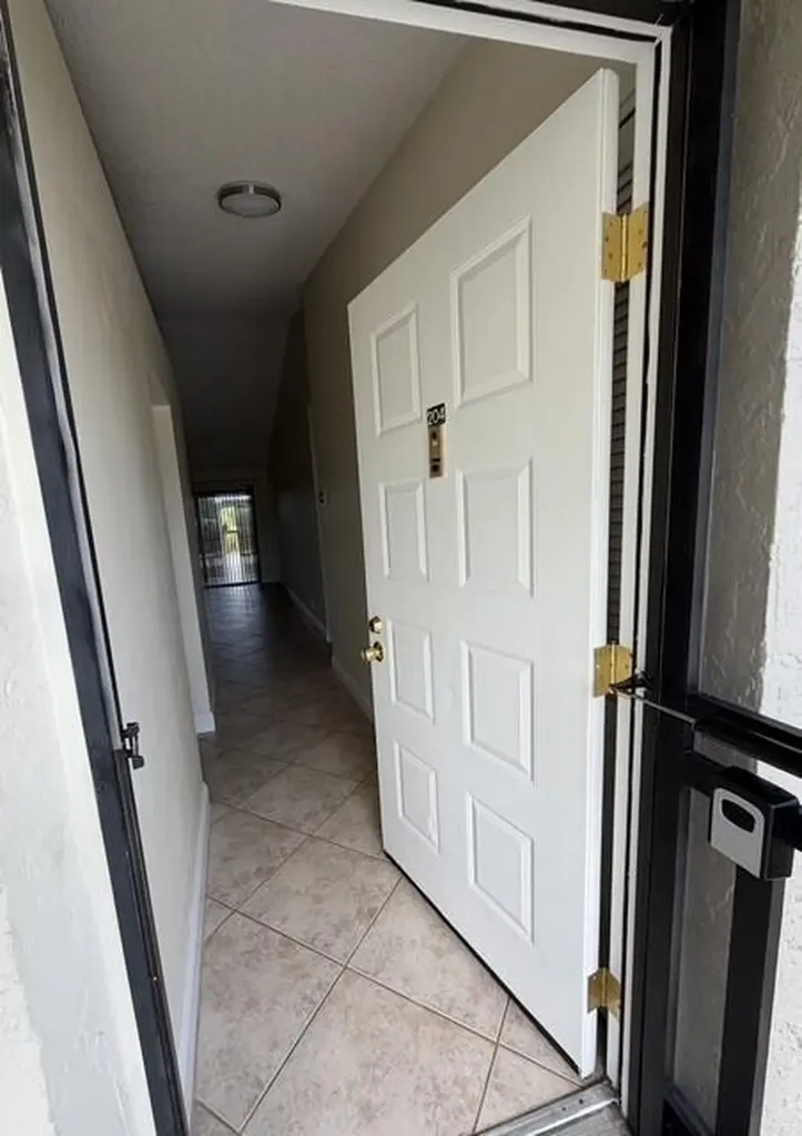 22088 Palms Way Boca Raton FL 33433