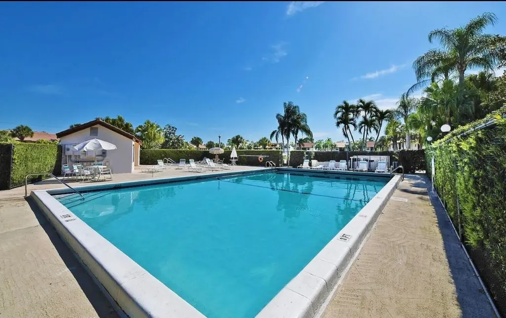 22088 Palms Way Boca Raton FL 33433