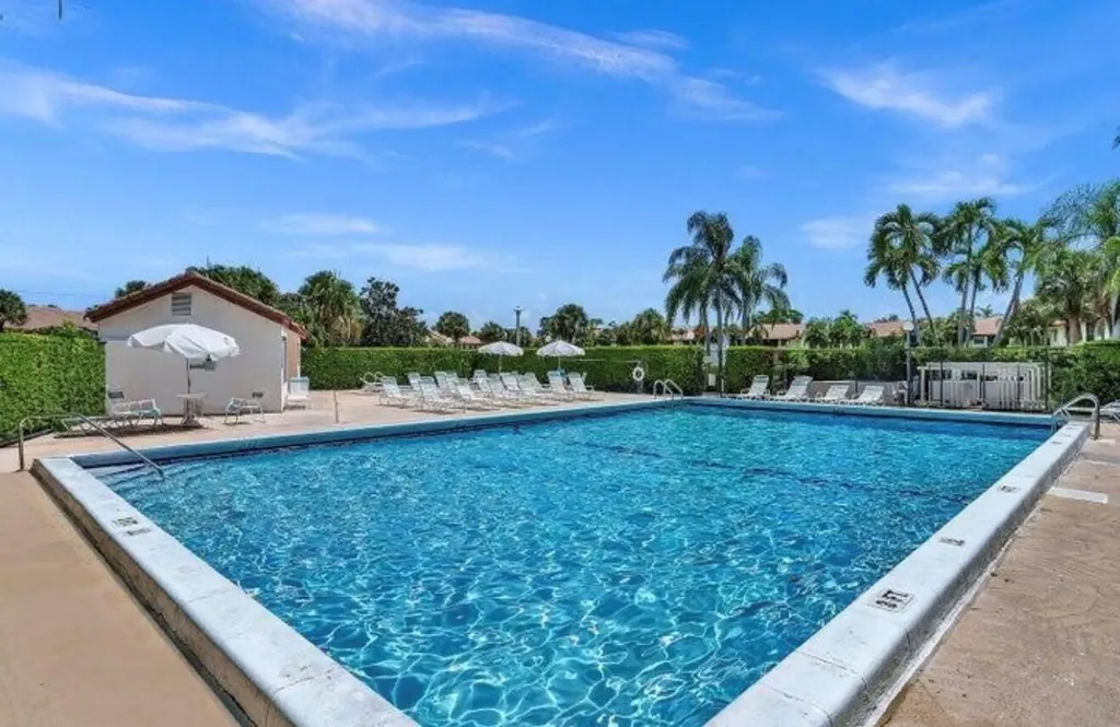 22088 Palms Way Boca Raton FL 33433